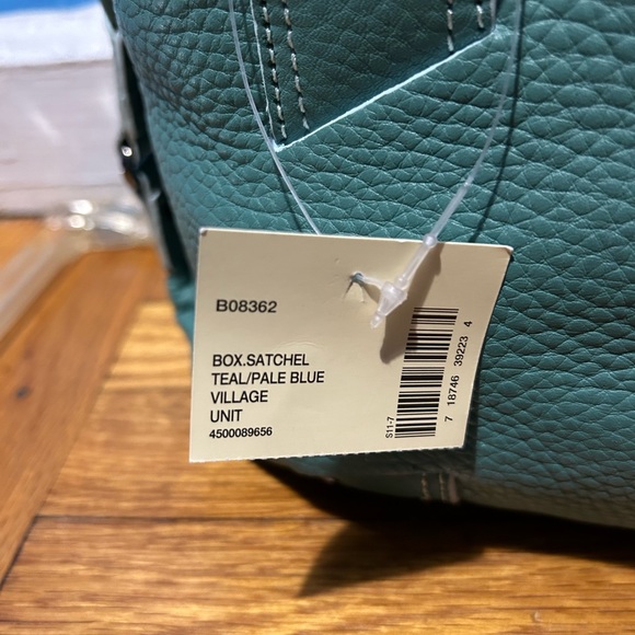 Vintage.NWT Cole-Haan bag - Picture 11 of 11